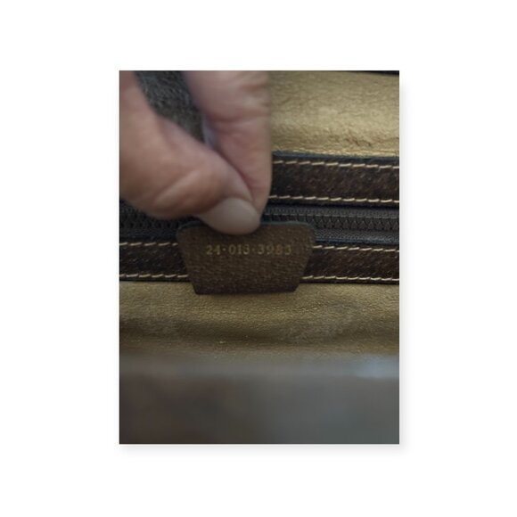 Vintage Gucci Doctor Style Frame Bag | GG Supreme Monogram | Brown Leather - Picture 8 of 9